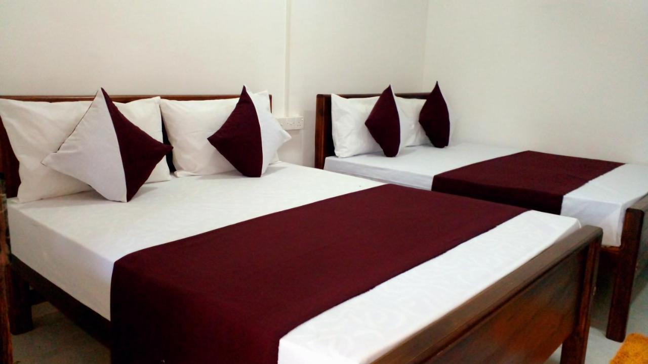 Meegahapokuna Resort อนุราธปุระ ภายนอก รูปภาพ