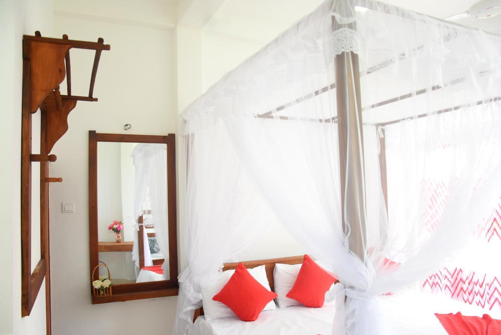 Meegahapokuna Resort อนุราธปุระ ภายนอก รูปภาพ